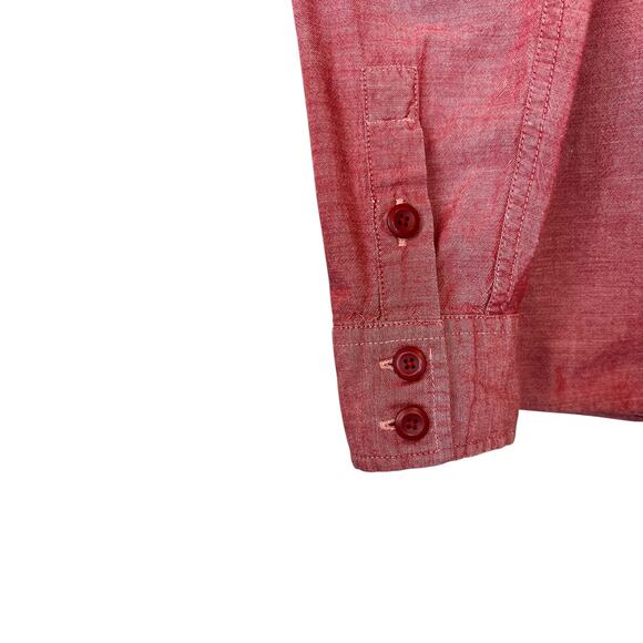 PATAGONIA Long-Sleeved Chambray Shirt Organic Cotton in Red Women's Size 2 - Picture 7 of 9